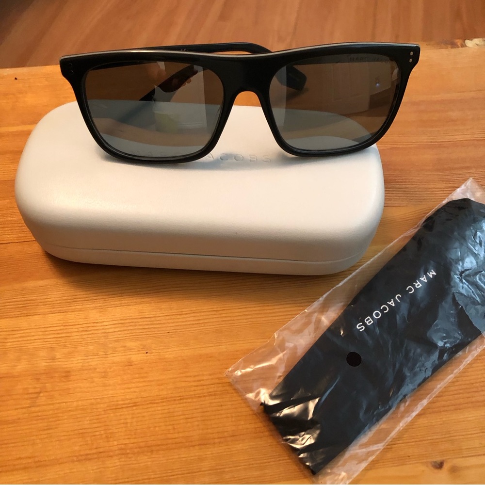 MARC JACOBS men's sunglasses